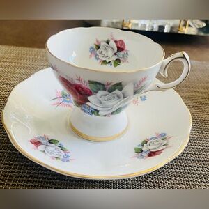 Queen Anne Duet Floral Teacup and Saucer Set